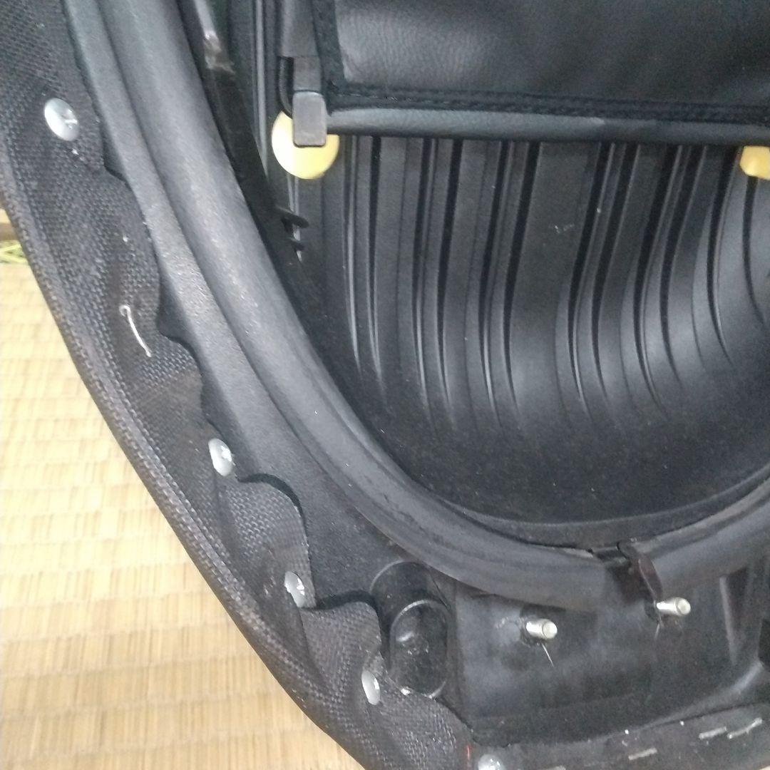 bwis125SEA6J純正シート