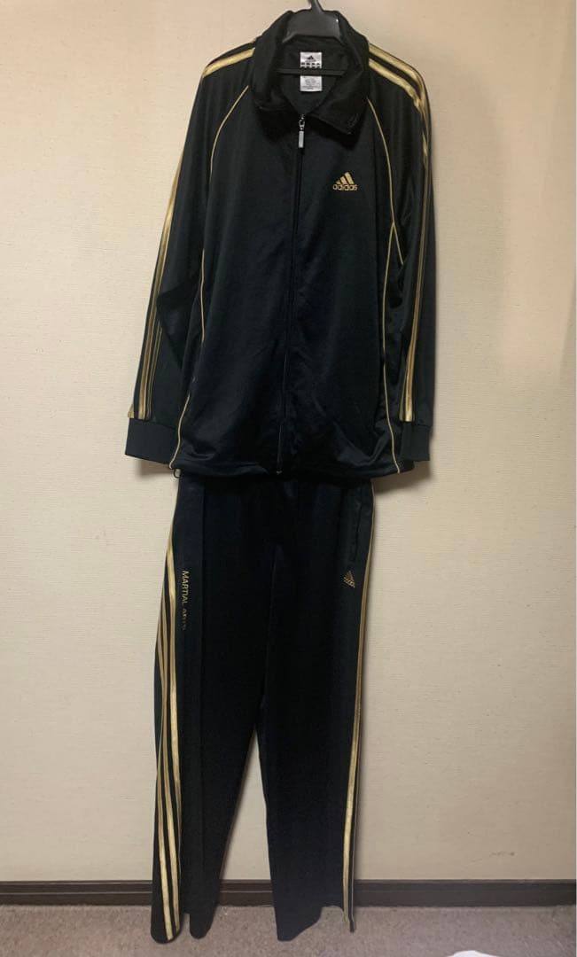 adidas MARTIAL ARTSウォームアップウェア ３点セット 黒
