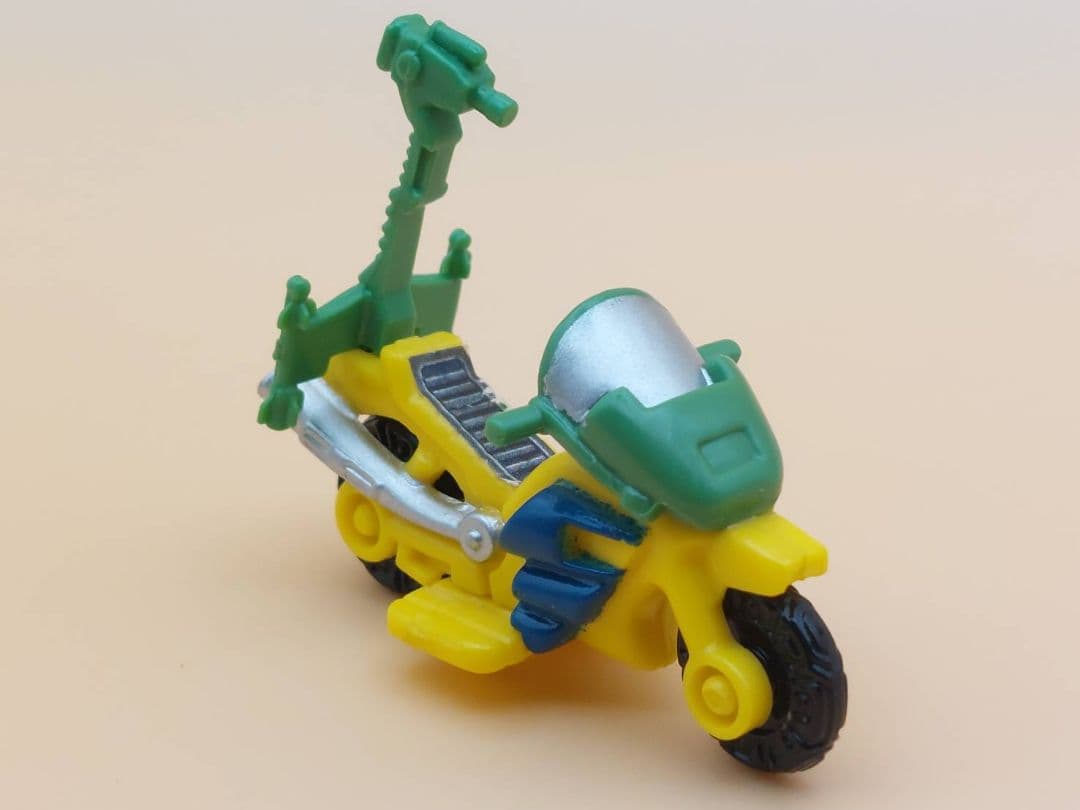 ミュータントタートルズ ミニタートルマシン タートルワゴン フィギュア タカラ