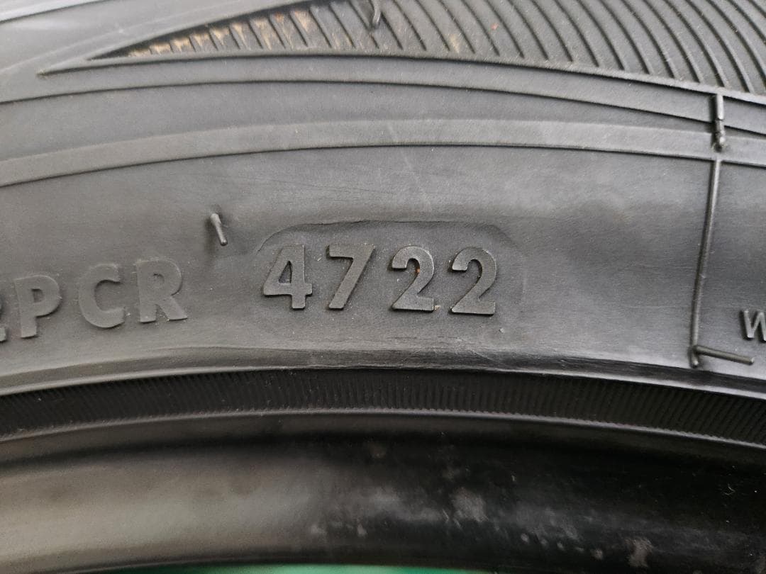 送料込☆2022年製ジーテックスZEETEX タイヤ 215/55R18 ☆4本