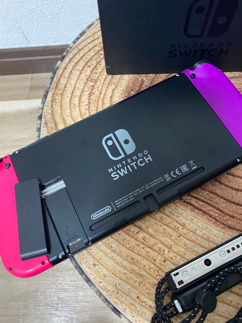 Nintendo Switch ニンテンドースイッチ本体　PPL/PNK 箱無し