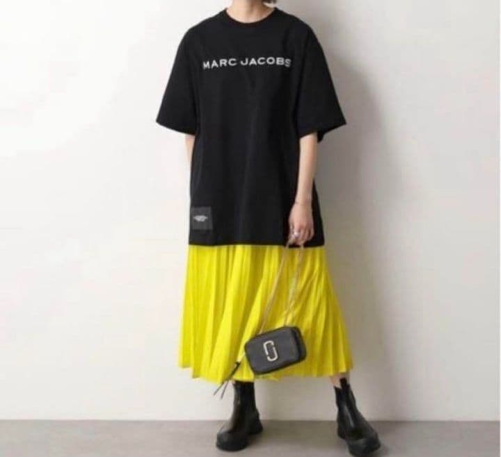 専用限定⭐マークジェイコブス☆ロゴ 刺繍 ビッグ Tシャツ 黑 XL 入手困難