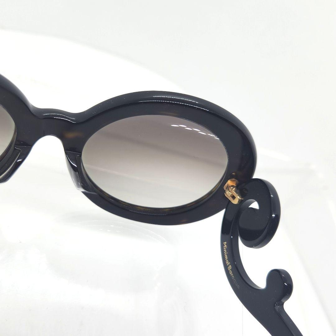 ミニマル バロック サングラス ブラック ホワイト プラダ PRADA