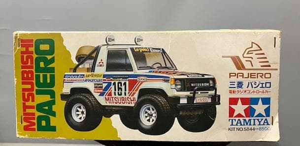 【タミヤ】三菱パジェロ 1/10　電動RCオフロードカー 　未組見立て品