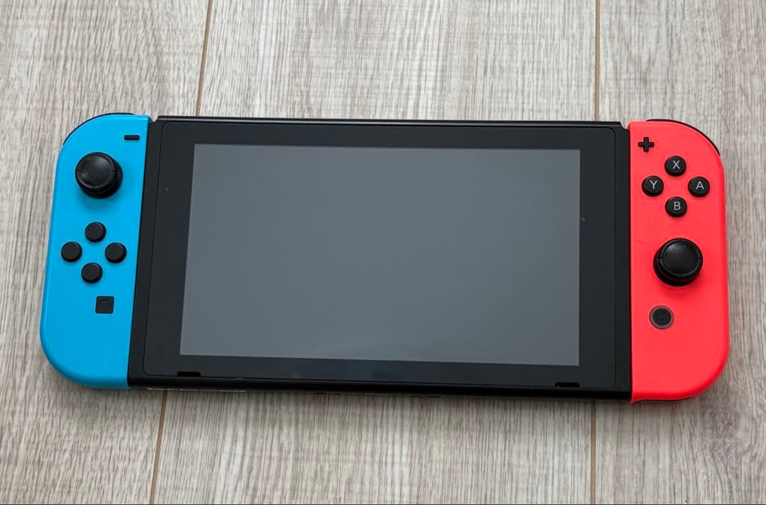 本体動作確認済Nintendo Switch 本体 Joy-Con付 ドック付属