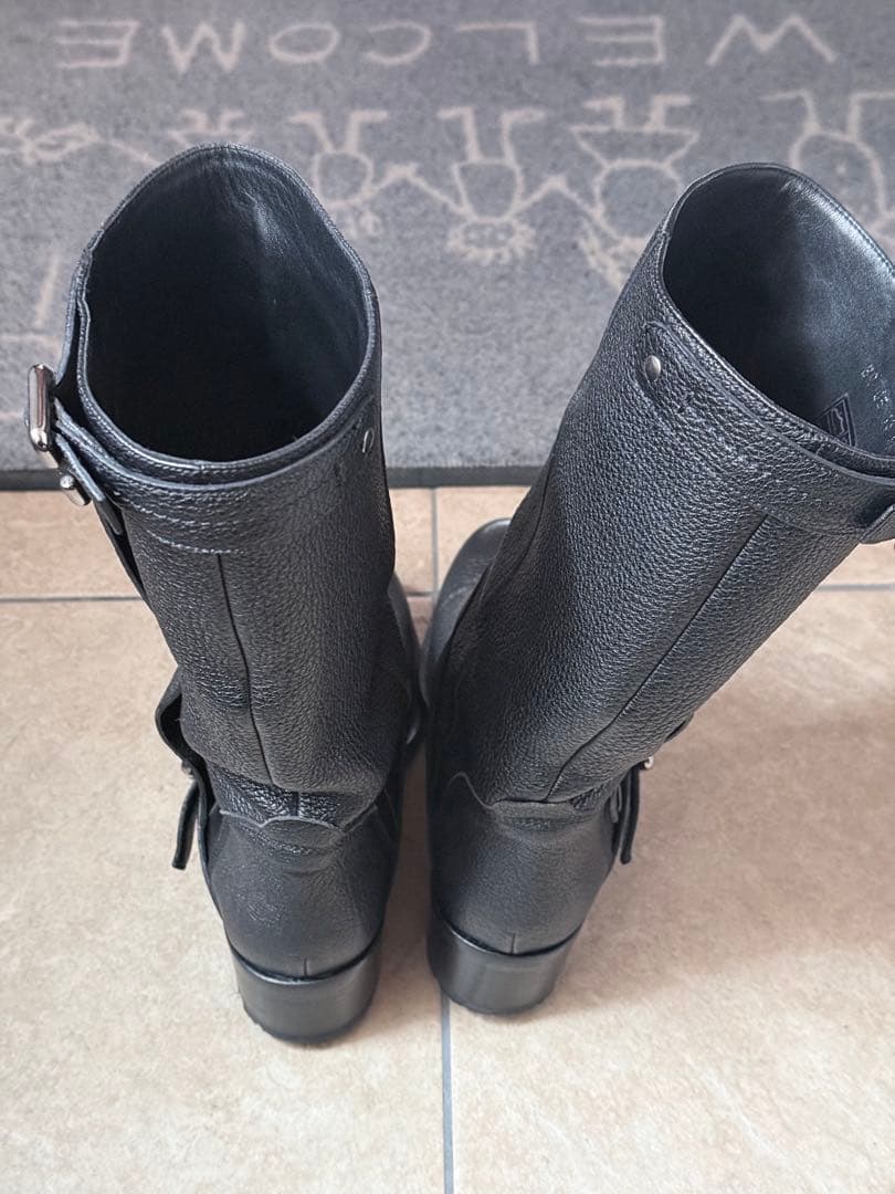 Dior 黒いエンジニアブーツ