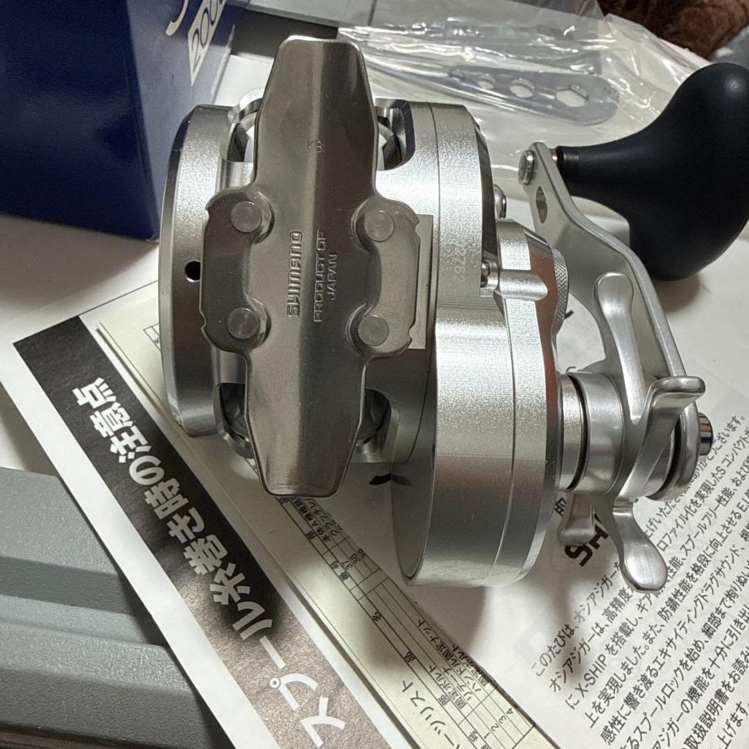 美品　シマノ　11 OCEA JIGGER 2000NRHG 11 オシアジガー