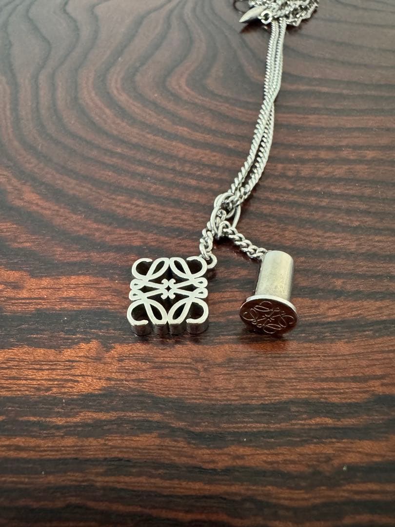 LOEWE ネックレス