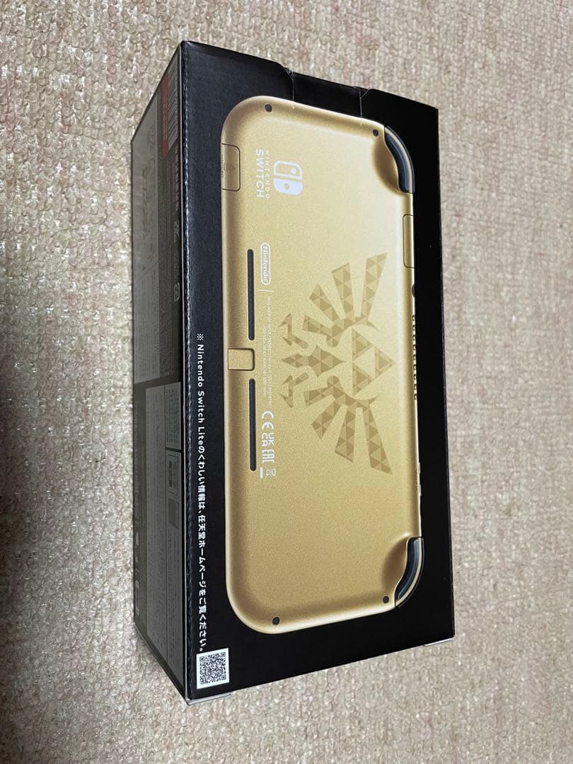Nintendo Switch Lite Hyrule Edition 本体