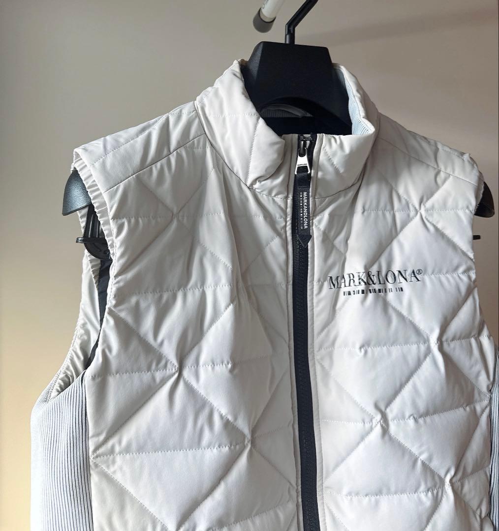 美品 ★ MARK&LONA ダウンベスト フェザー マーク&ロナ 正規品 白