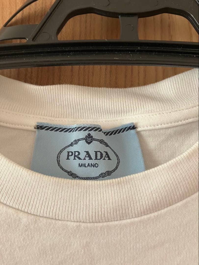 PRADA ホワイト Tシャツ
