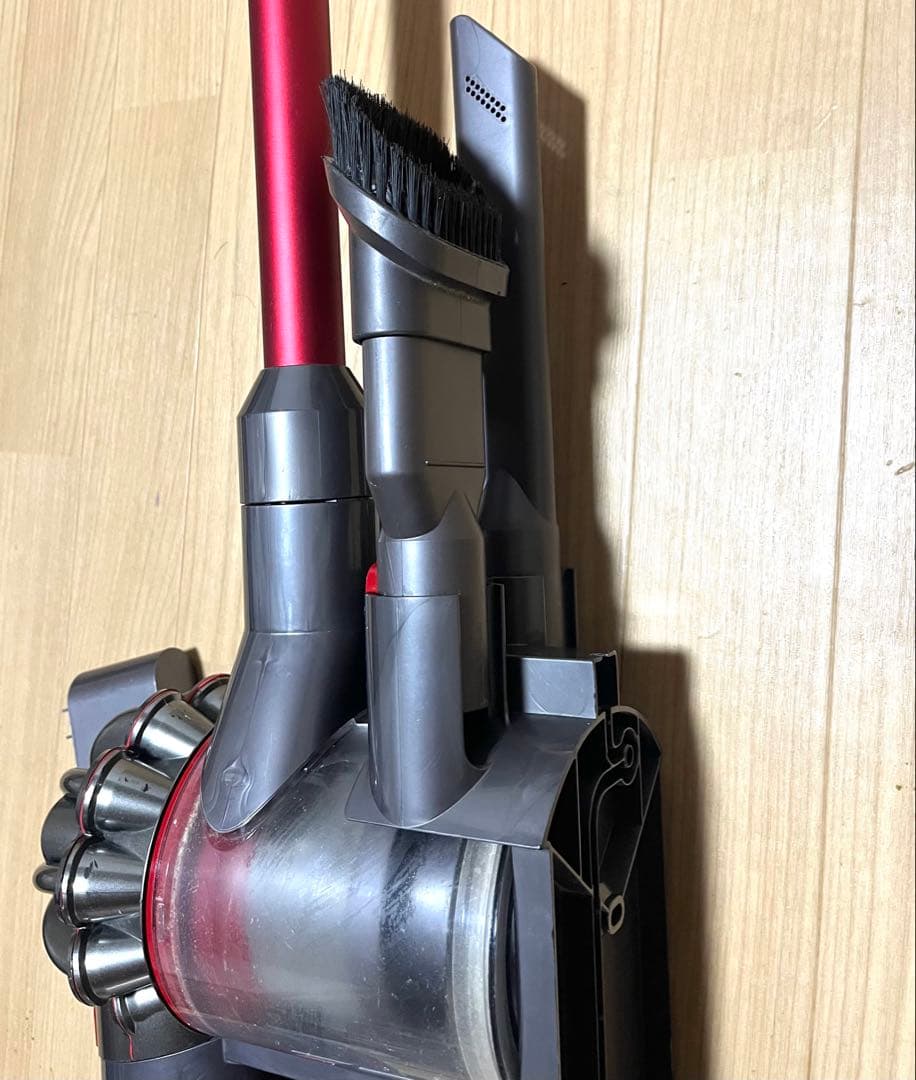 Dyson ダイソン V8 Slim Fluffy コードレス掃除機 動作確認済