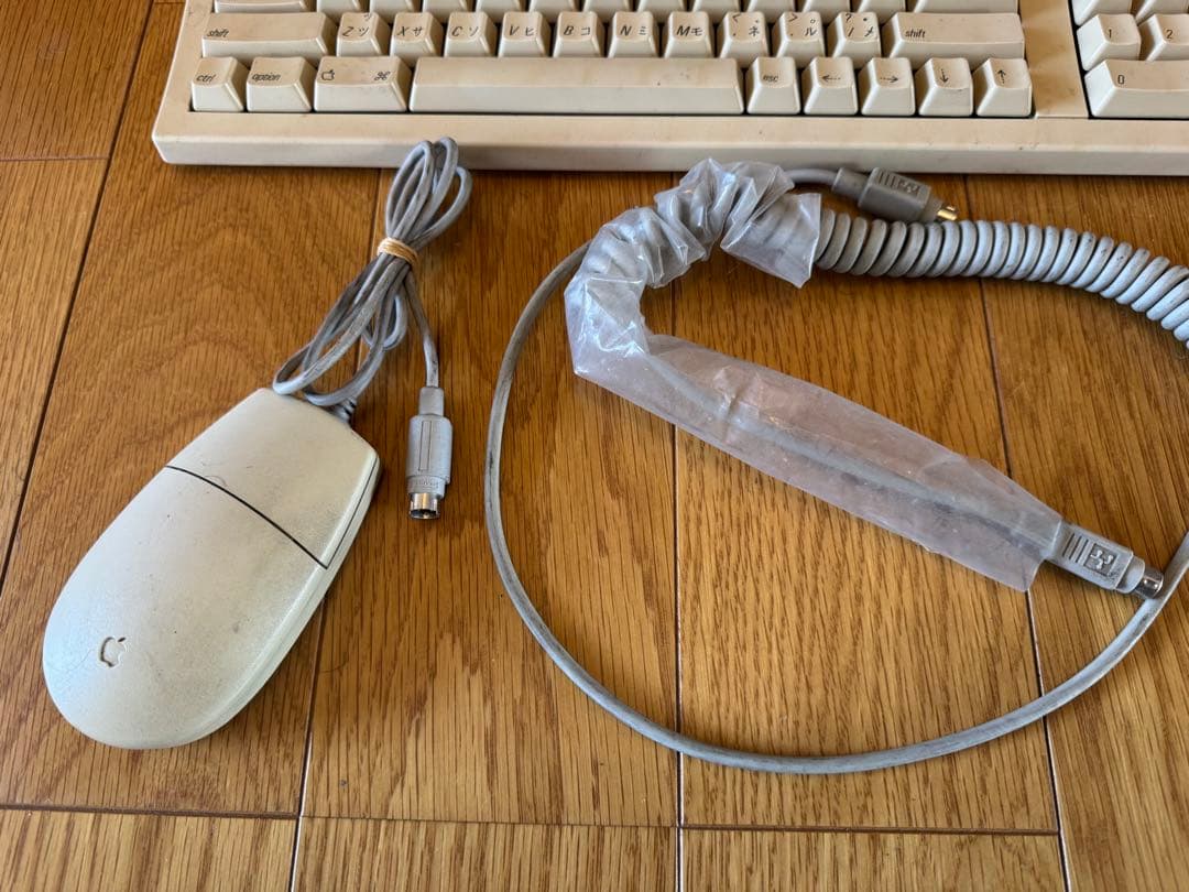 g*w様 Macintosh Performa 575 Apple レトロPC