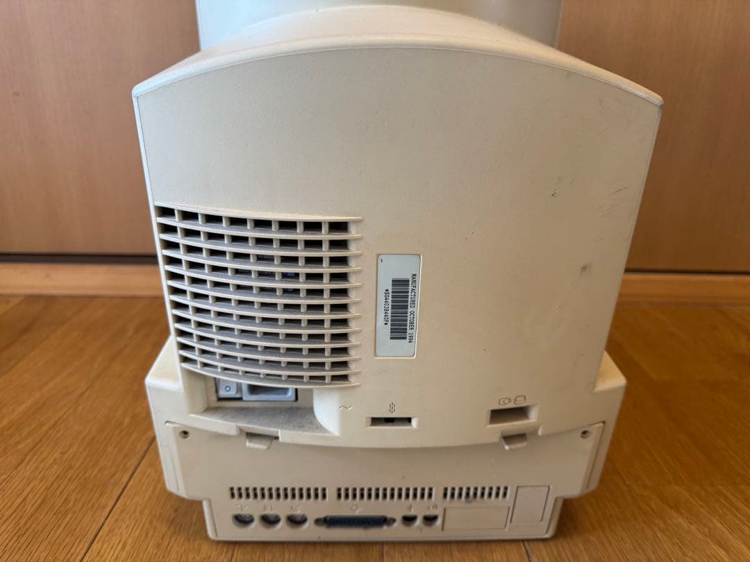 g*w様 Macintosh Performa 575 Apple レトロPC