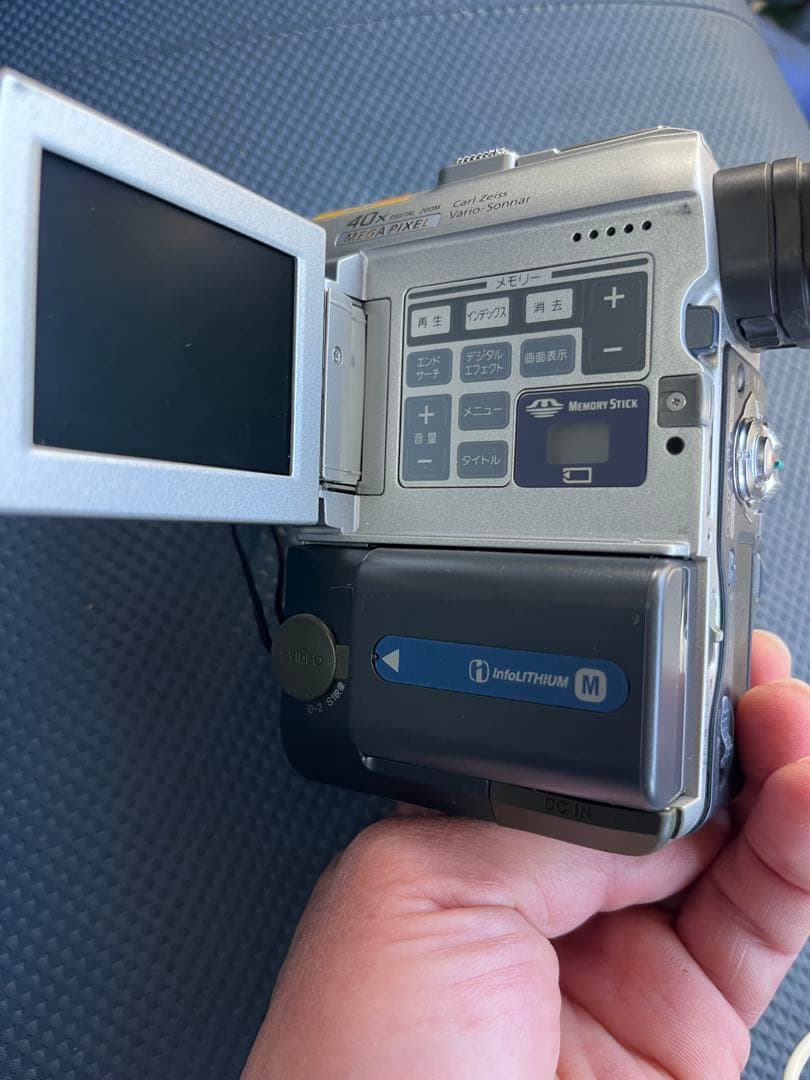 SONY miniDV HANDYCAM DCR-PC100 40倍ズーム