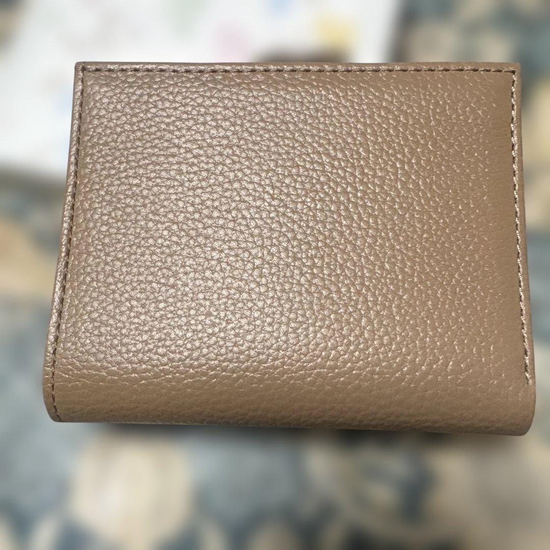 新品未使皇居財布　がま口財布　二つ折り財布　ベージュ