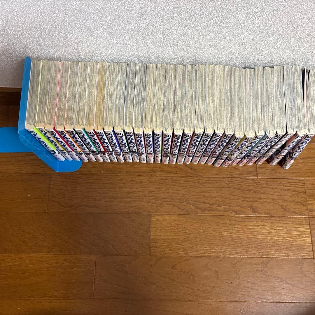 ブルーロック全巻セット(1～28巻)、エピソード凪(1～3巻)、ポストカードなど