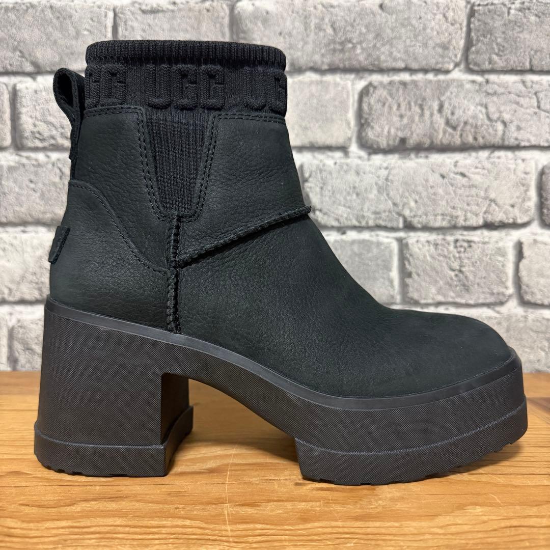 【美品】UGG Moxy Chelsea 24cm アグ モクシー チェルシー