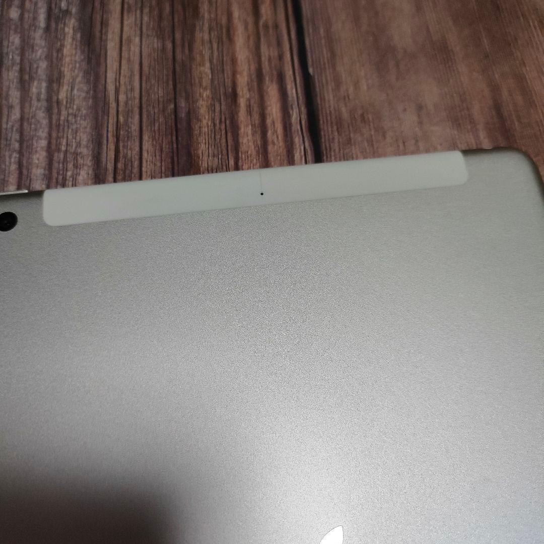 iPad 第6世代 32GB SIMフリー バッテリー96%