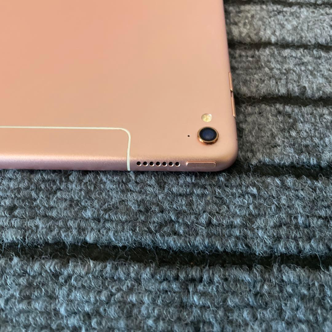 52 iPad Pro 9.7 32GB SIMフリー ローズゴールド