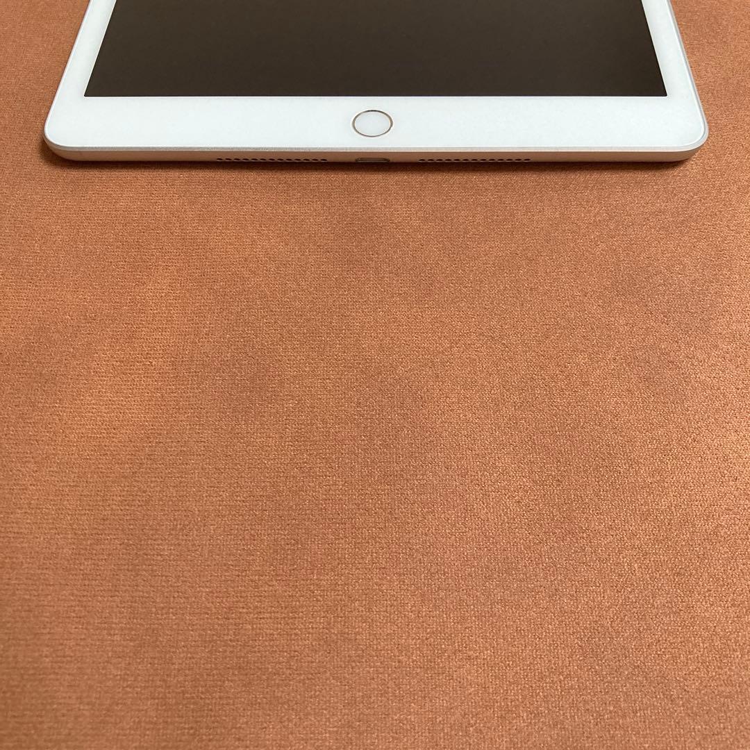 730【早い者勝ち】iPad8 第8世代 32GB WIFIモデル☆