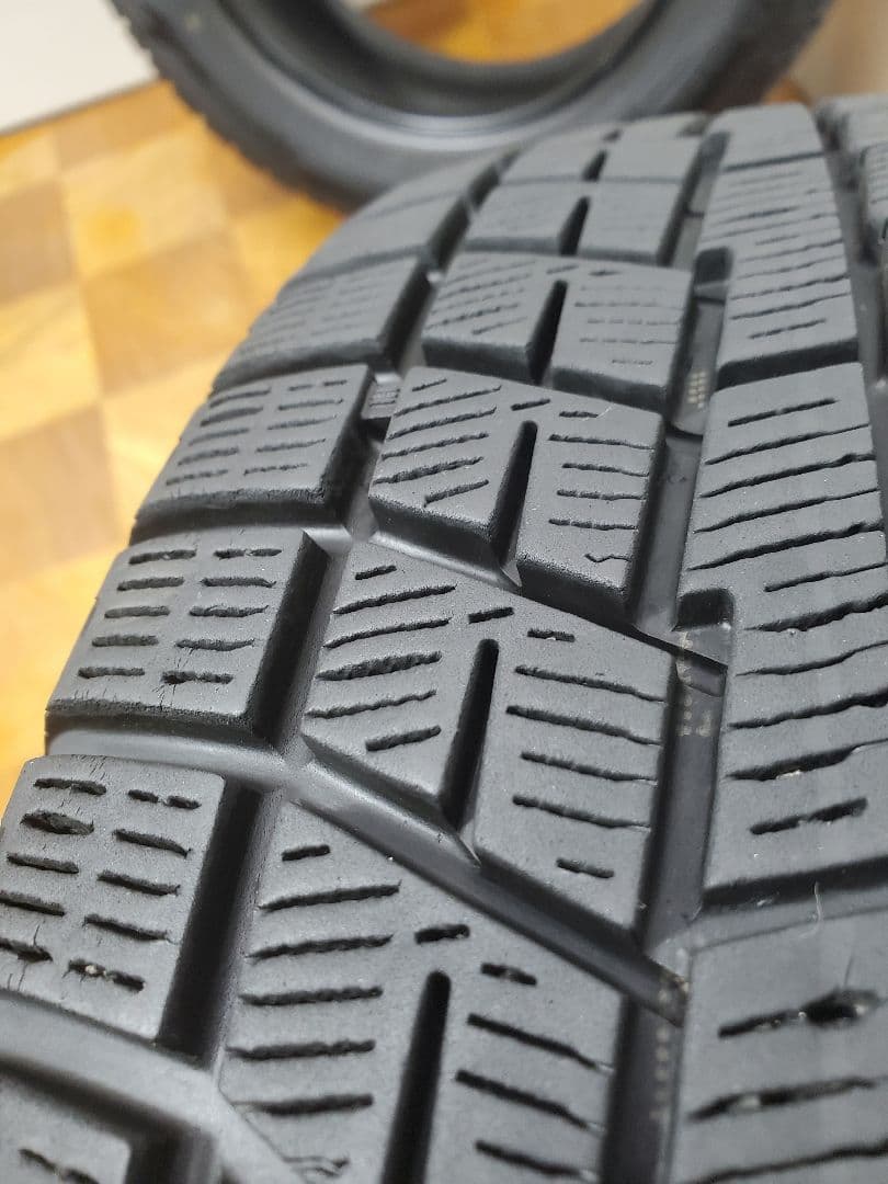 185/60R15 スタッドレス ヨコハマ IG60