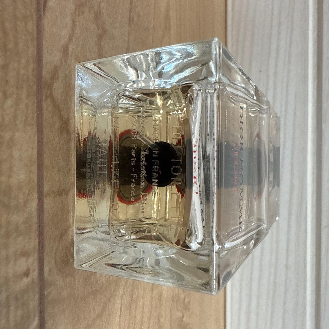 Dior Homme 男性用香水 クリアガラスボトル