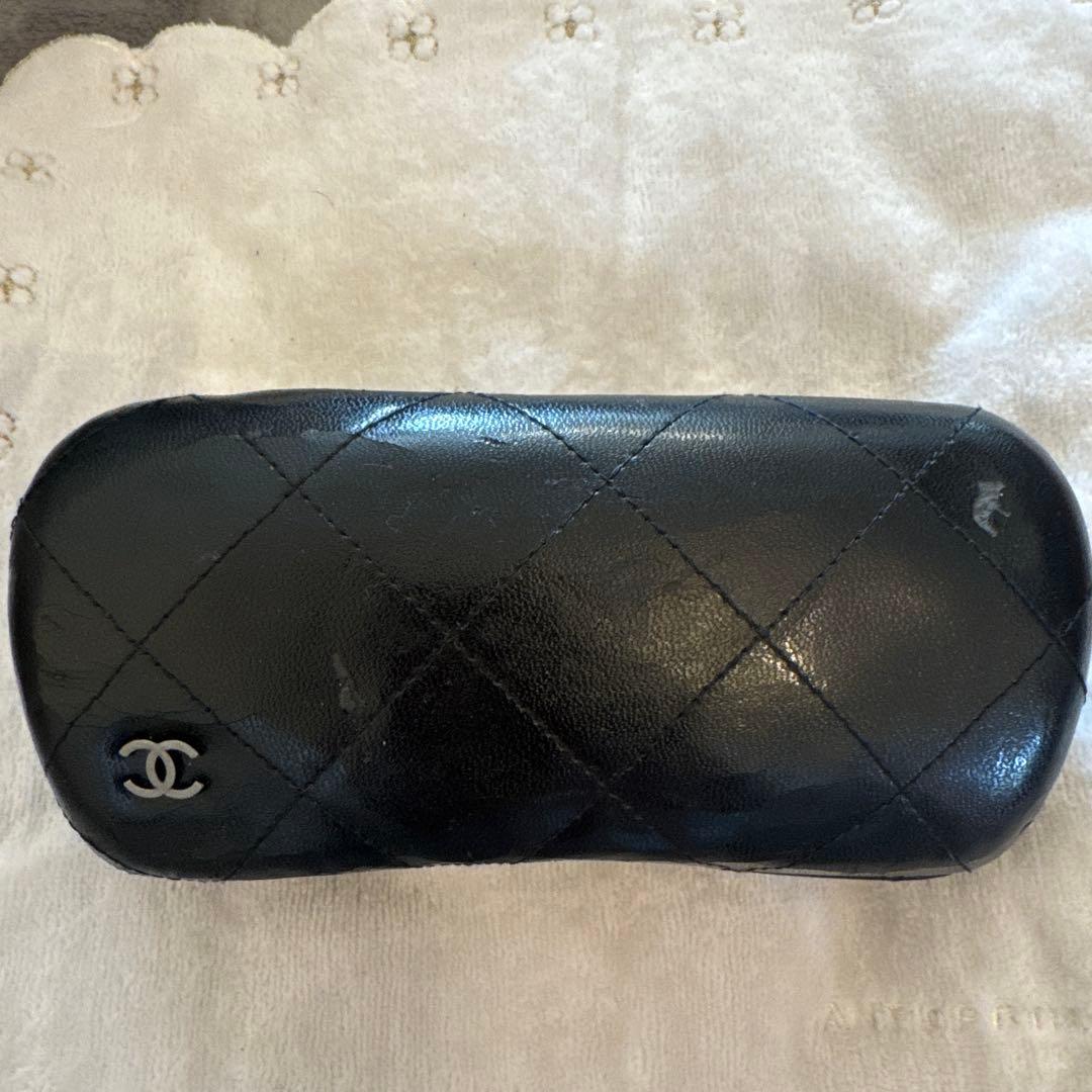 CHANEL ブラウンフレーム サングラス