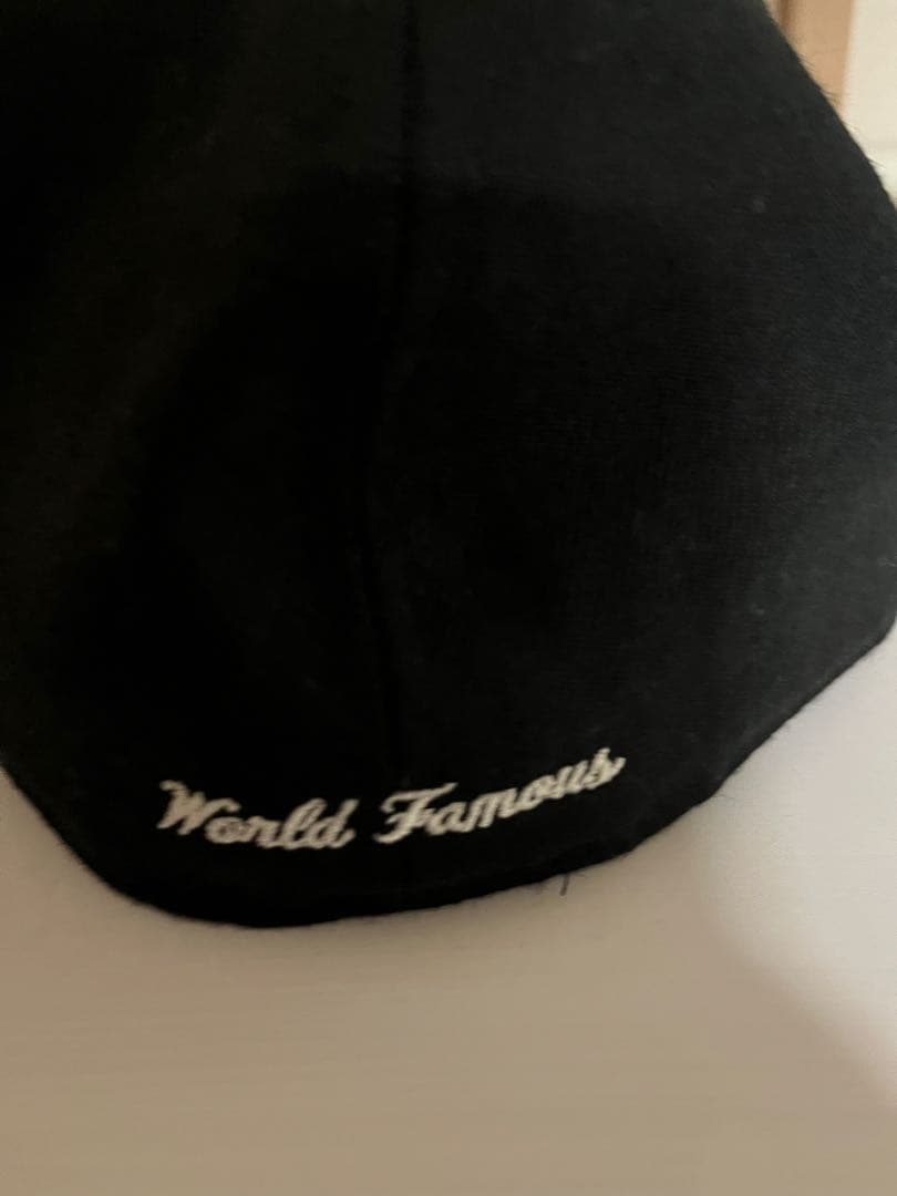 Supreme ブラック キャップ World Famous