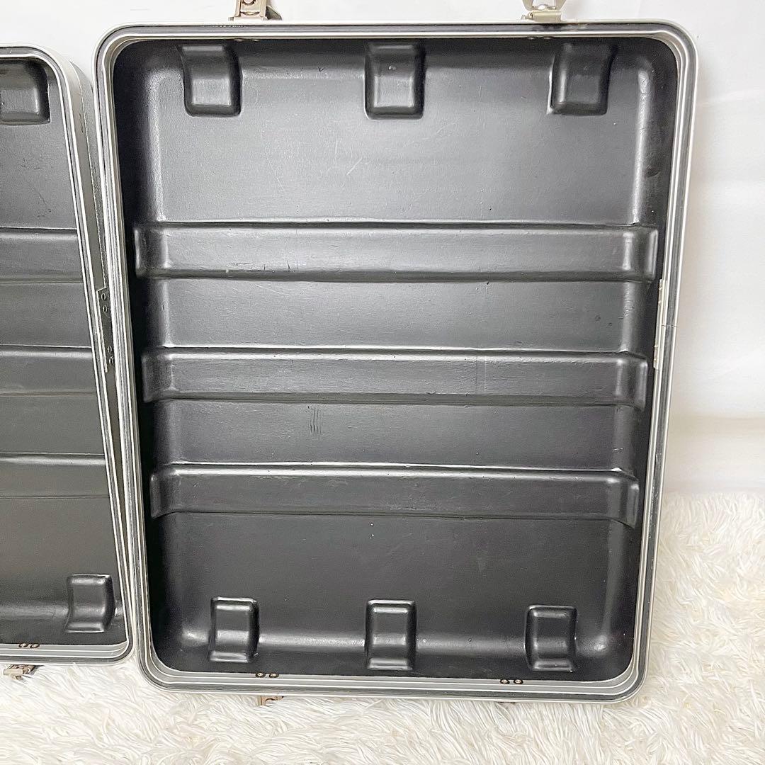 【良品】SKB 8U ラックケース ハードケース USA製