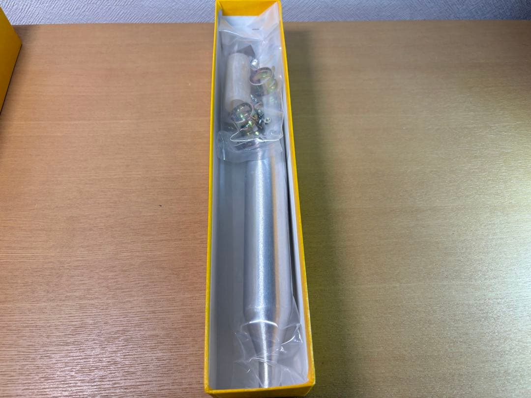 ラジコン飛行機用部品(スピンナー、チューンドサイレンサー、他 【未使用】