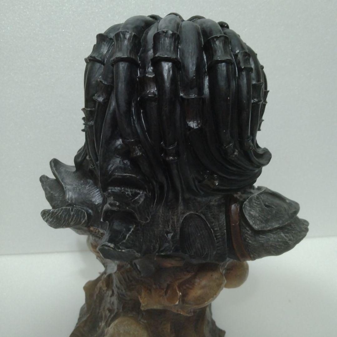 プレデター　胸像フィギュア