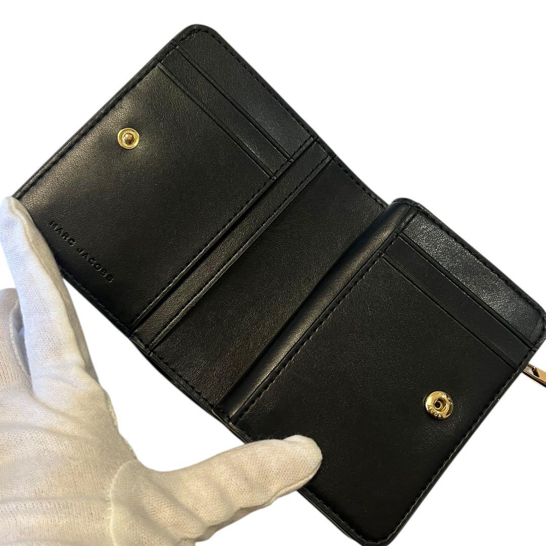 【未使用】MARC JACOBS 2つ折り財布 ザ グルーヴ レザー ブラック