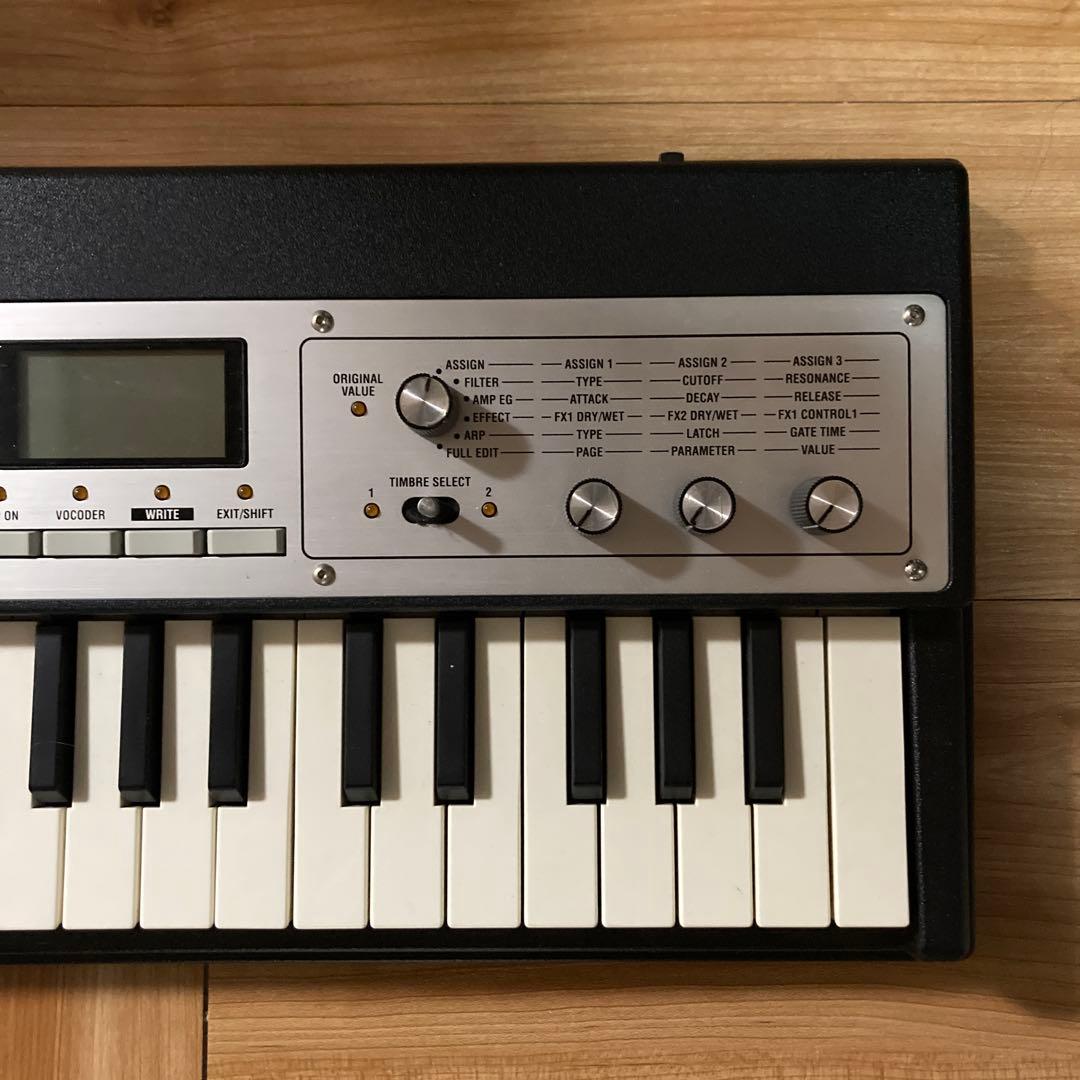 ジャンク品　KORG microKORG XL シンセサイザー