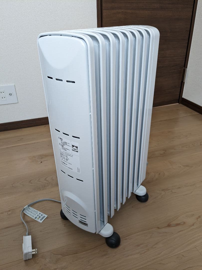 オイルヒーター　デロンギ・ジャパン