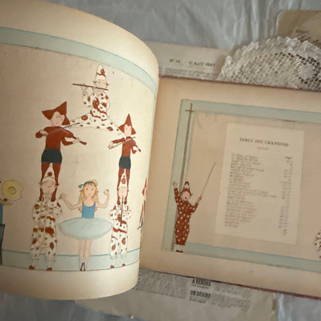 稀少モンベルの愛らしいアンティーク絵本　フランス語　洋書ジャンクジャーナル古書
