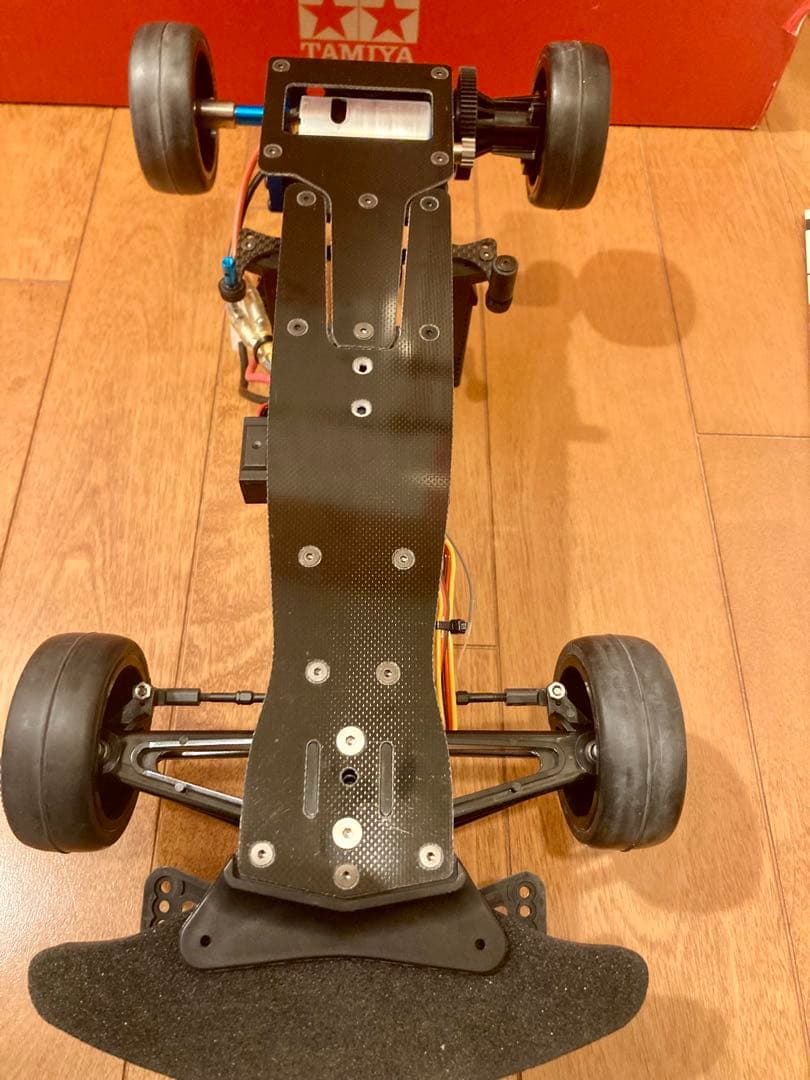 タミヤF103GTシャーシ メカ付き