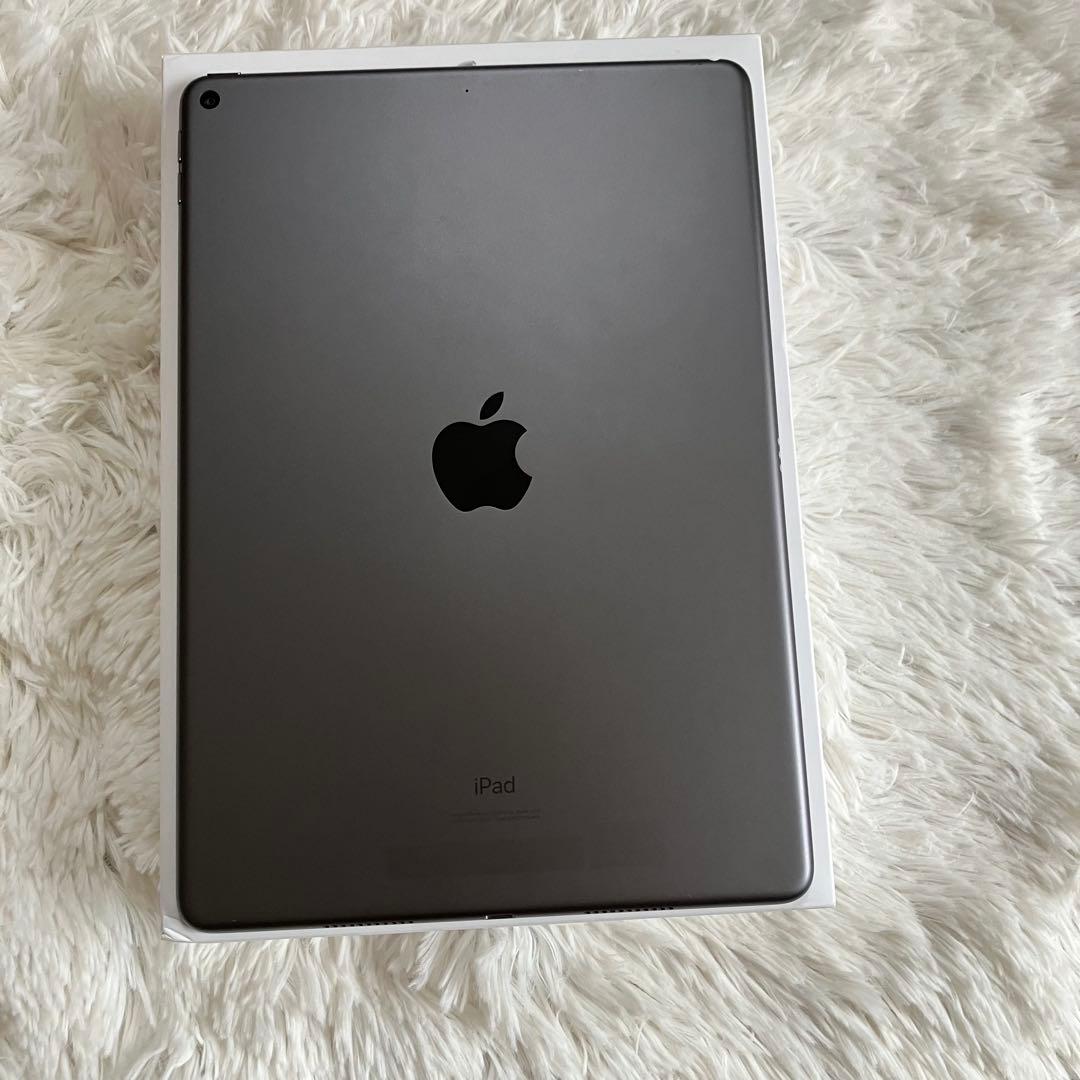 【完動品】iPad Air3 256GB 【すぐ発送】【付属品】