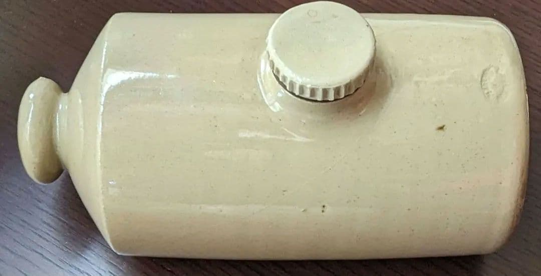 レトロ湯たんぽ　陶器　匿名配送　おしゃれ湯たんぽ　冬　足暖