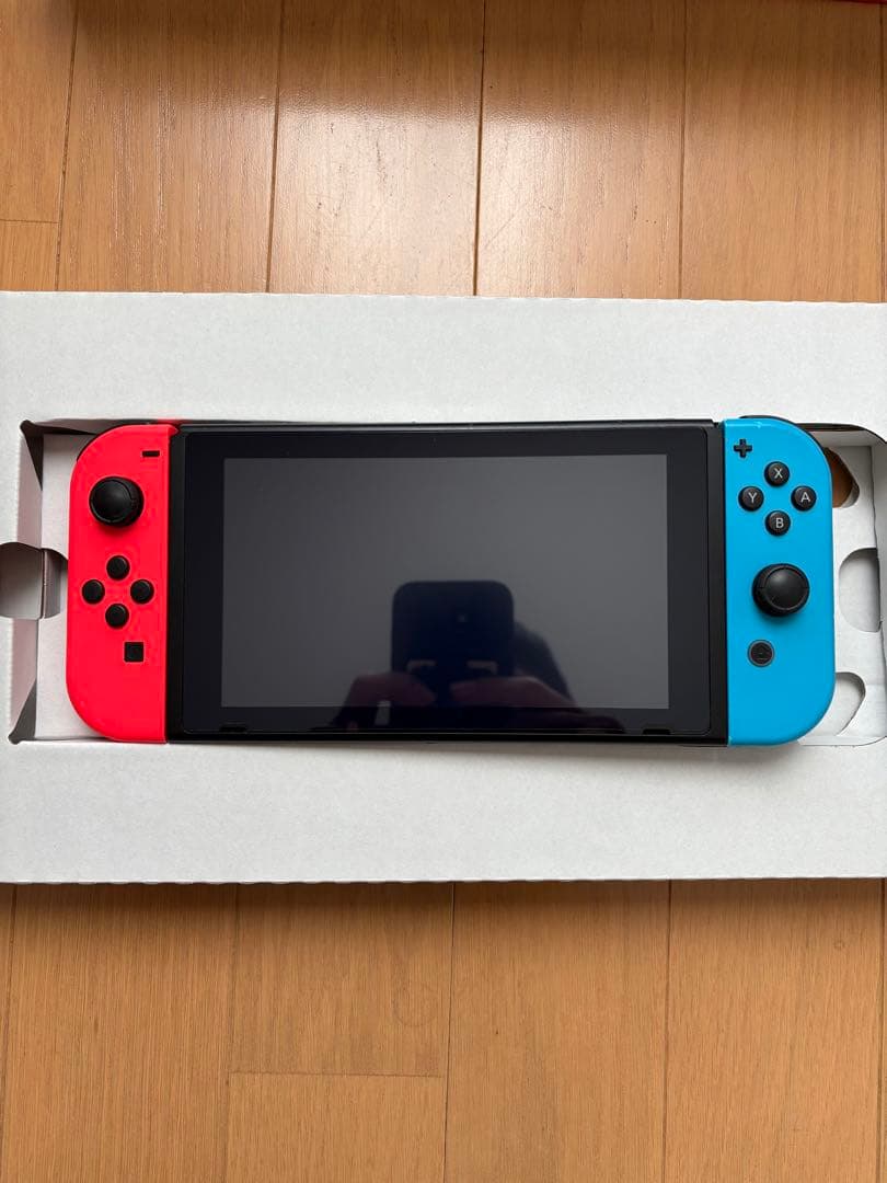 ★Switch本体 バッテリー強化モデル 収納ケース付き