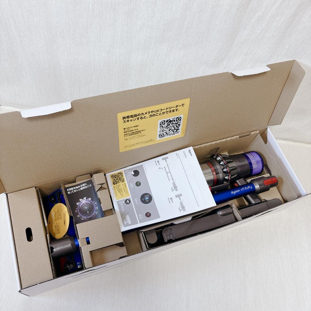【極美品・未使用級】Dyson V11 Fluffy SV14 ダイソン