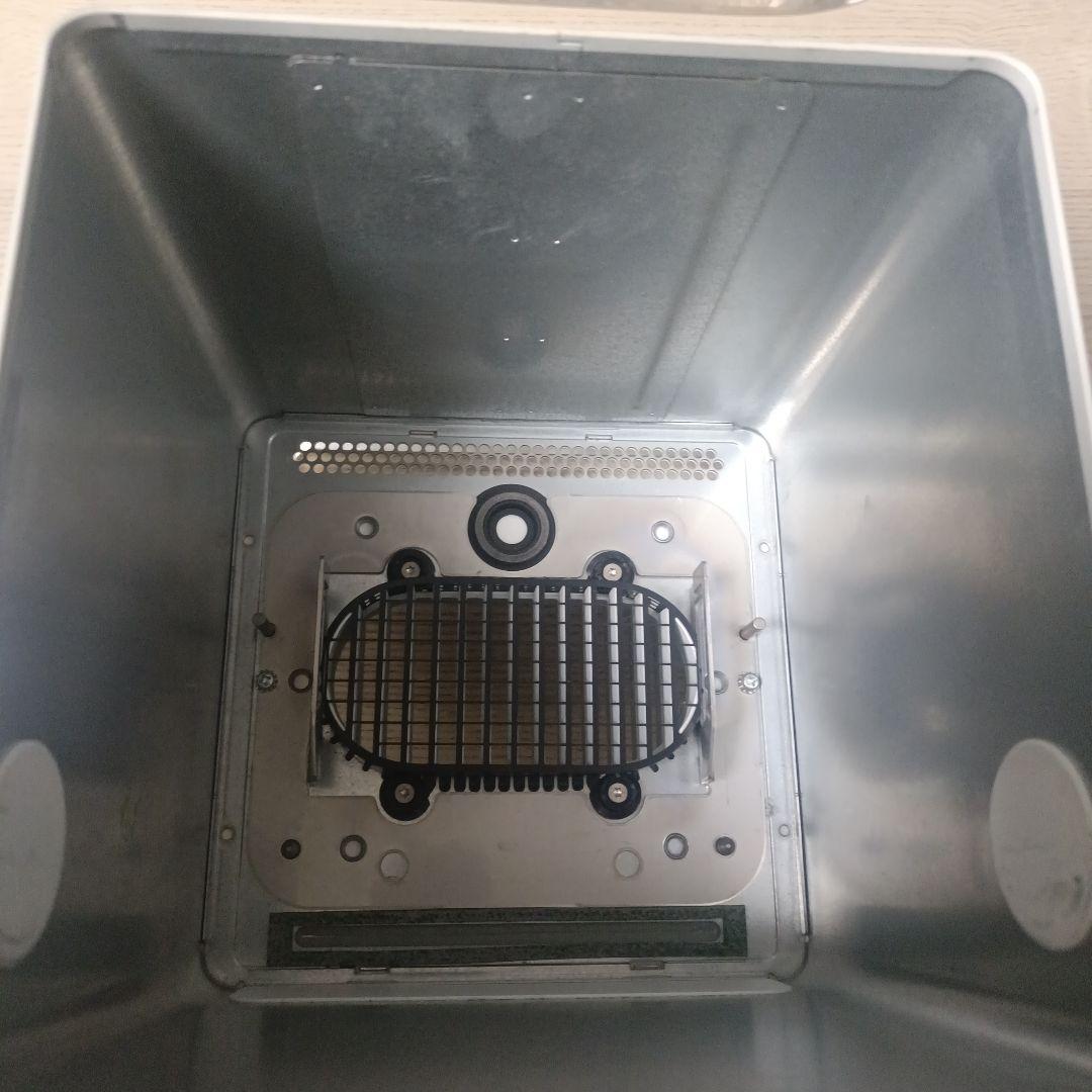 Power Mac G4 Cube アクリルボックスと付属品ケース
