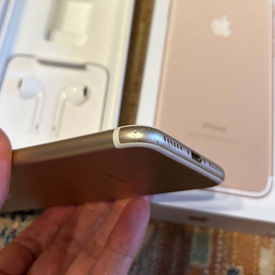 Apple iPhone 7 ゴールド 本体