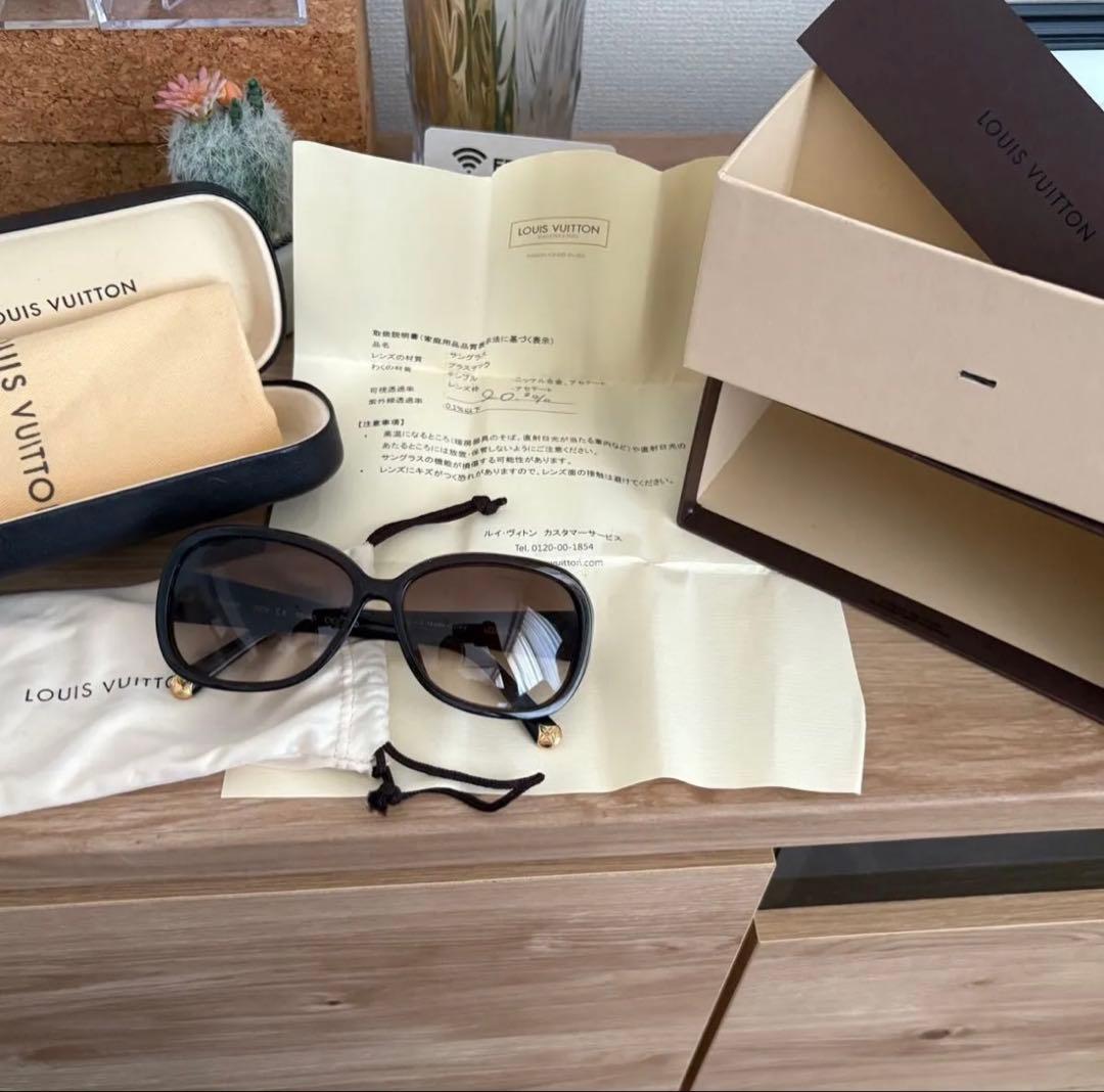【LOUIS VUITTON】サングラスZ0459E ブラウン/グリッター