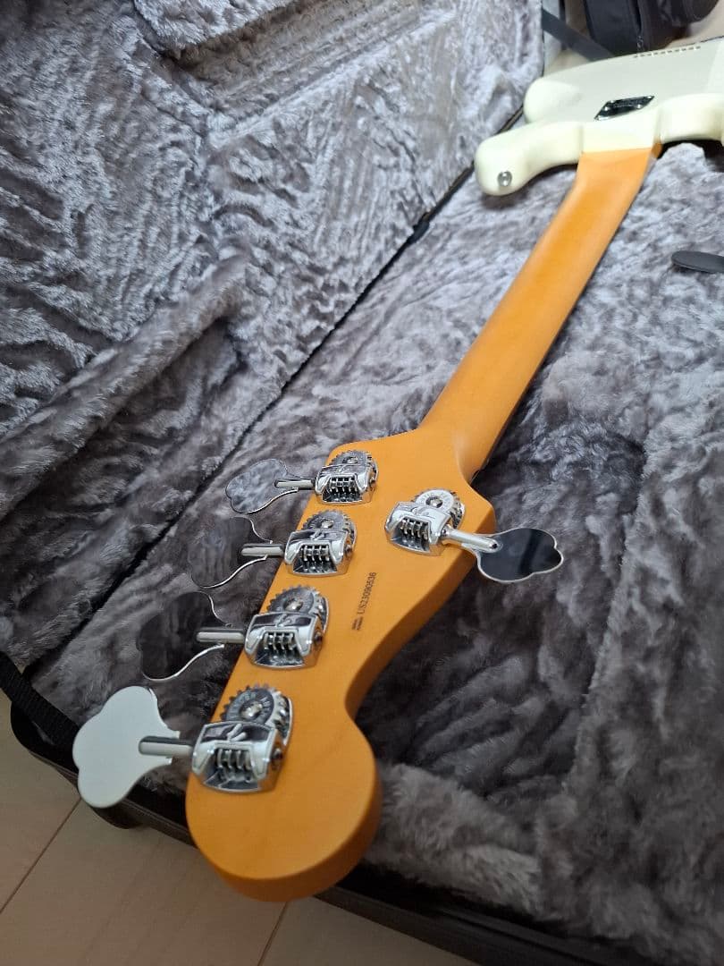 Fender American professional Ⅱ jazzbassⅤ