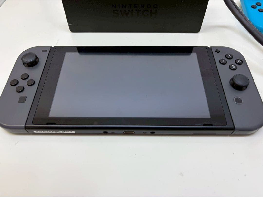 Nintendo（任天堂）Nintendo Switch HAC-001 グレー