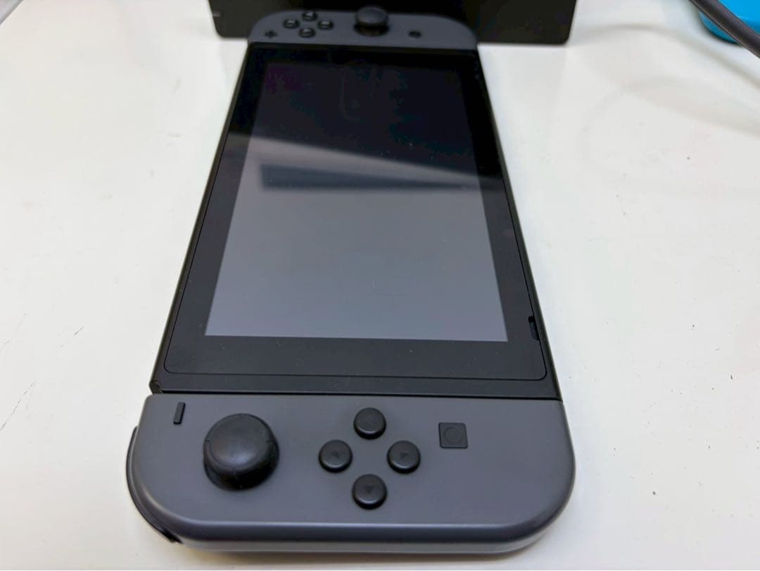 Nintendo（任天堂）Nintendo Switch HAC-001 グレー