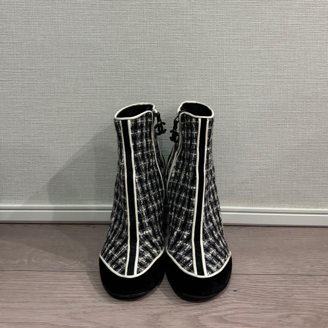 最終値下げCHANEL ベロアツイード ショートブーツ ココマーク　37