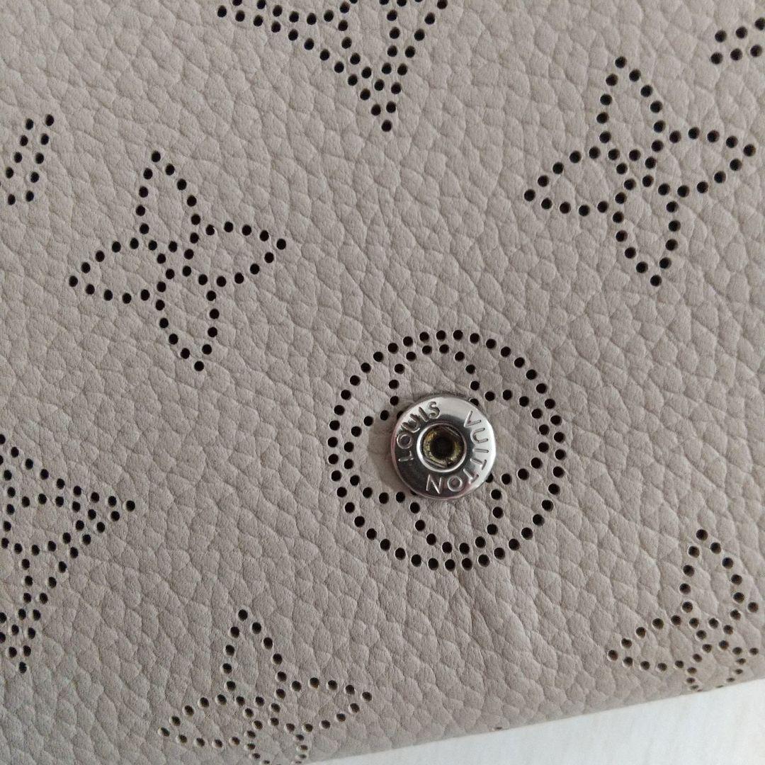LOUIS VUITTON ポルトフォイユ マヒナ イリス 財布