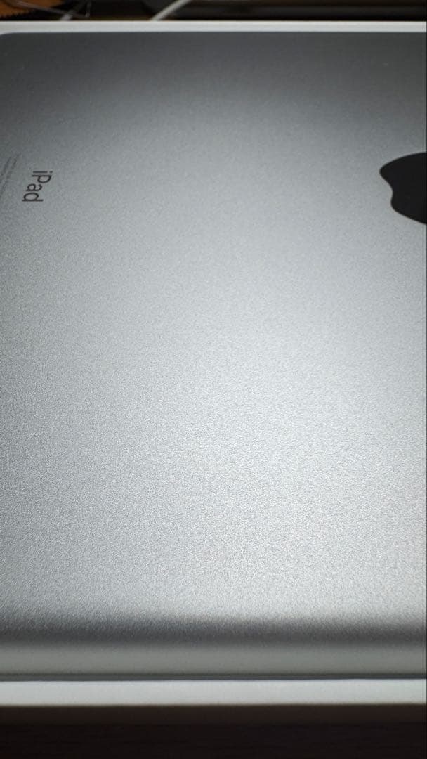 Apple iPad（第9世代）Wi-Fi 64GB Silver 初期化済み